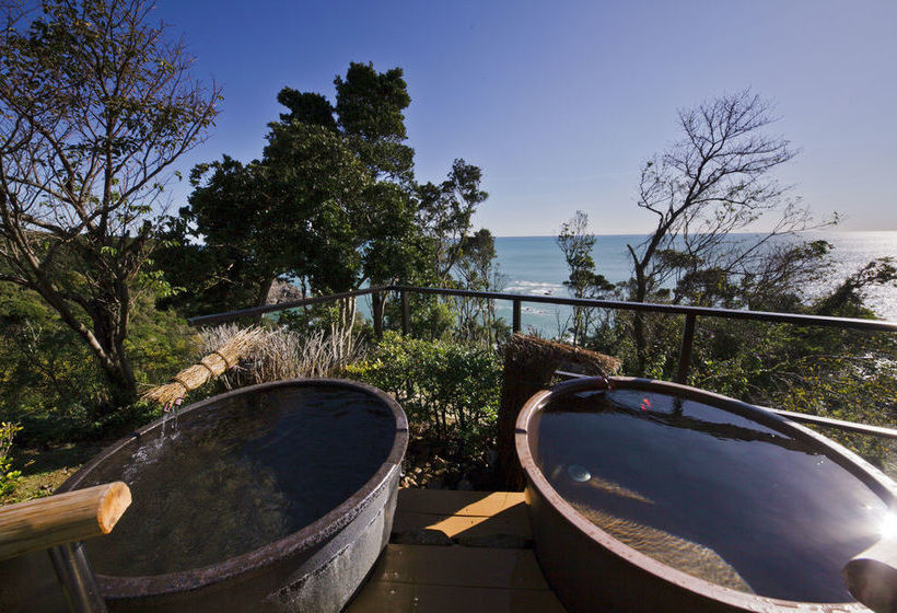 Отель Kyukamura Nanki Katsuura