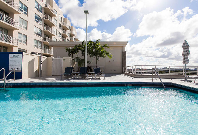 Fotos del hotel Sky City Suites at Midtown:  17