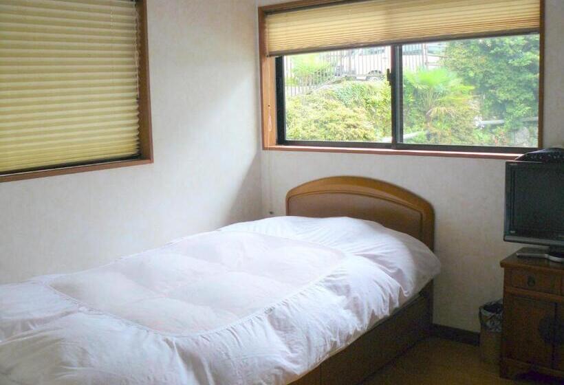 هتل Ryokan Yamashiroya