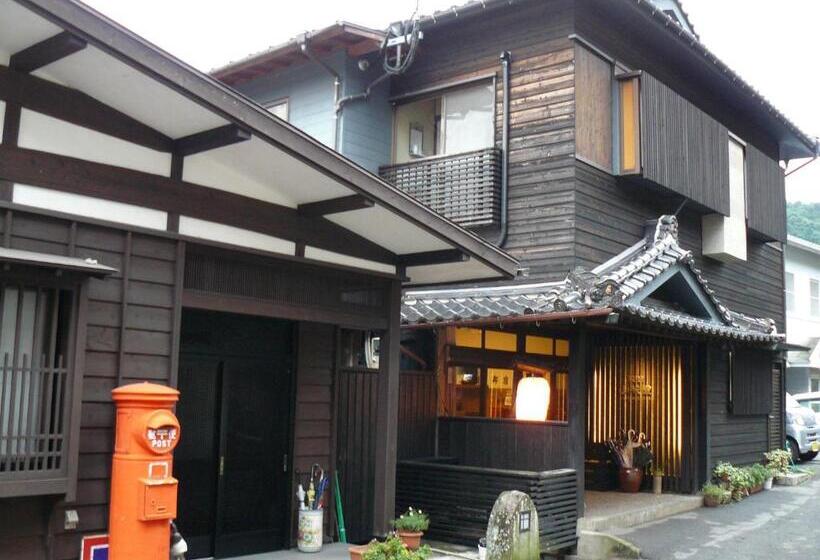 هتل Ryokan Yamashiroya