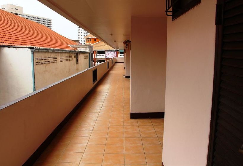 Jomtien Good Luck Apartment