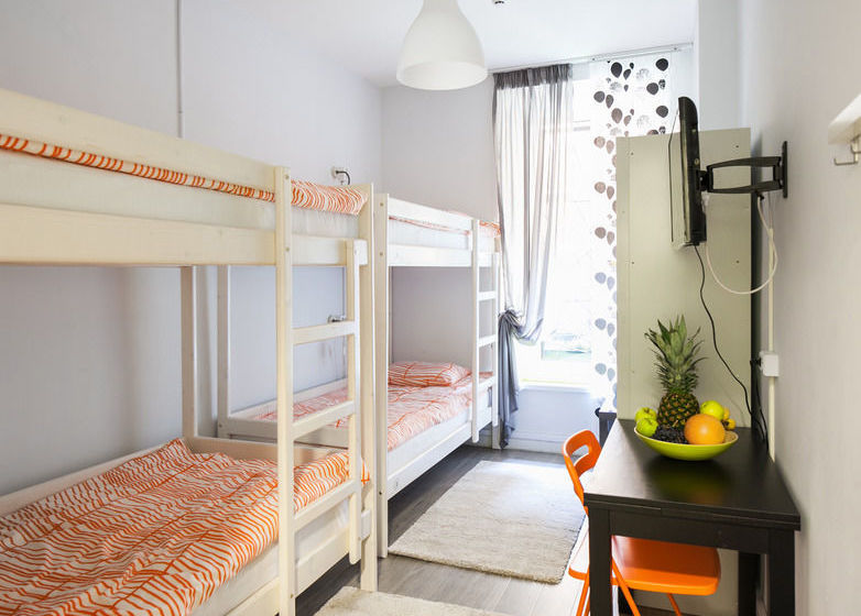Meeting Place At Pestelya - Hostel