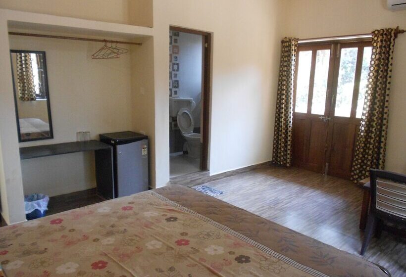 پانسیون Albenjoh Guest House