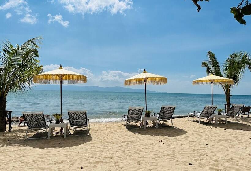Sabaii Bay Resort
