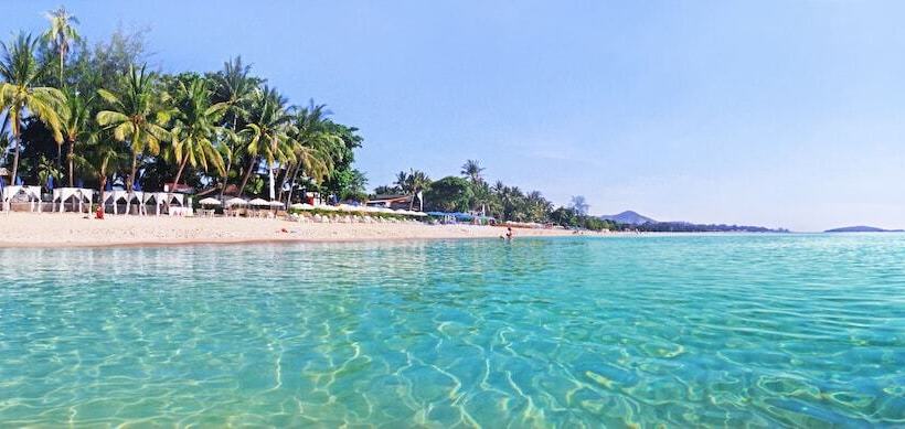 هتل Ubox Samui Hostel   Chaweng Beach