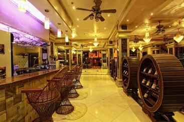 Fotos del hotel Clark Imperial:  9