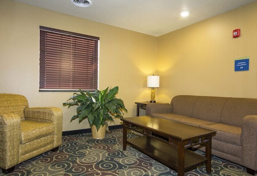 בית מלון כפרי Cobblestone Inn & Suites  Corry