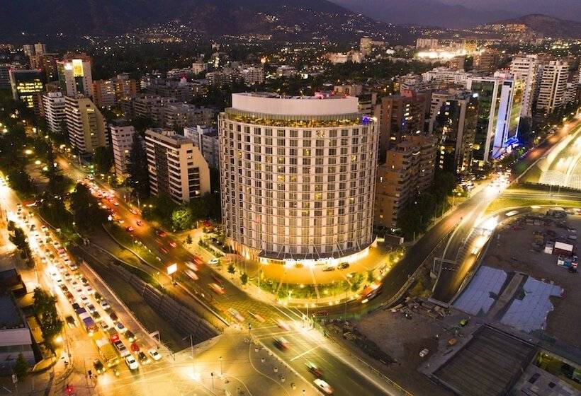 Отель Doubletree By Hilton Santiago Kennedy