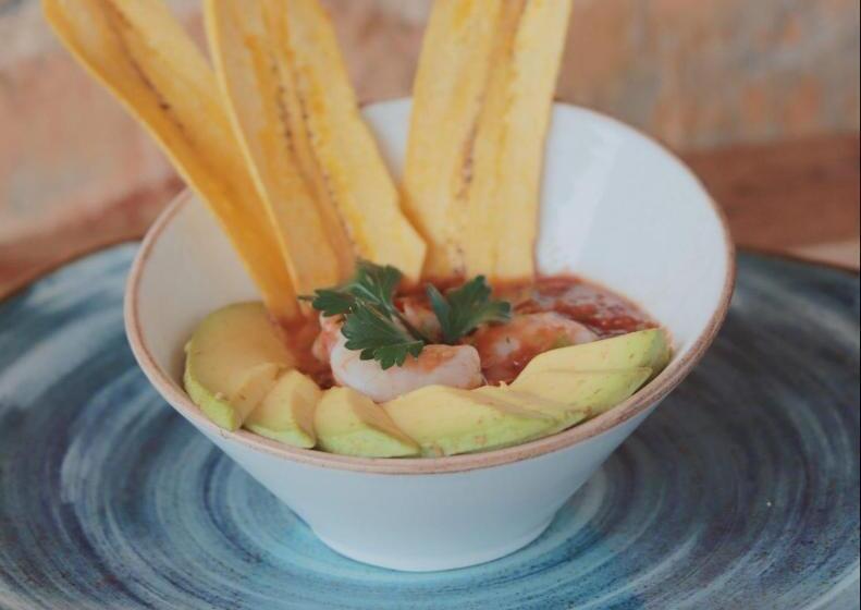 هتل Hicasua Y Centro De Convenciones