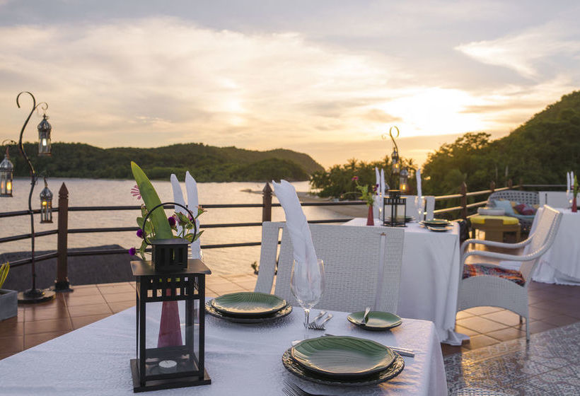 בית מלון כפרי Huma Island Resort & Spa