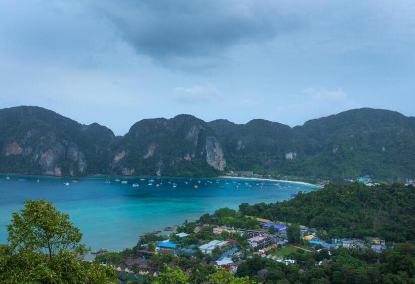هتل Ibiza Phi Phi