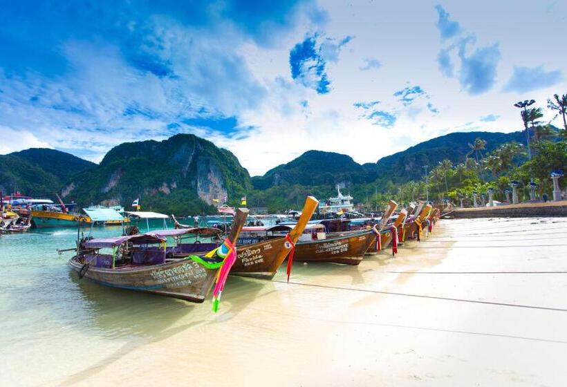 هتل Ibiza Phi Phi