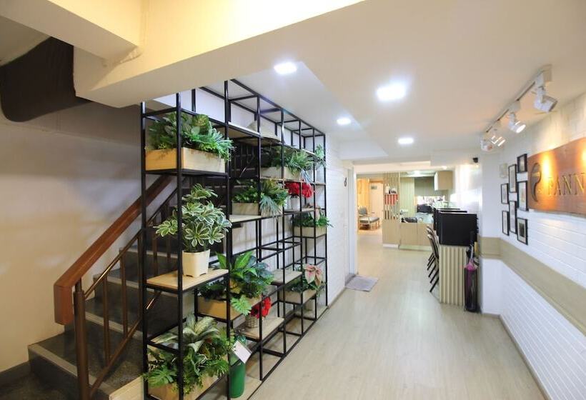 هتل Pannee Lodge Khaosan   Sha Plus