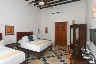 هتل Posada San Juan