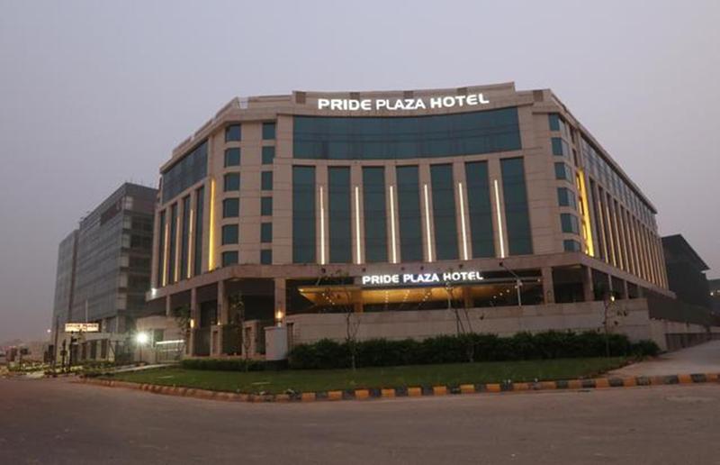 هتل Pride Plaza  Aerocity Delhi