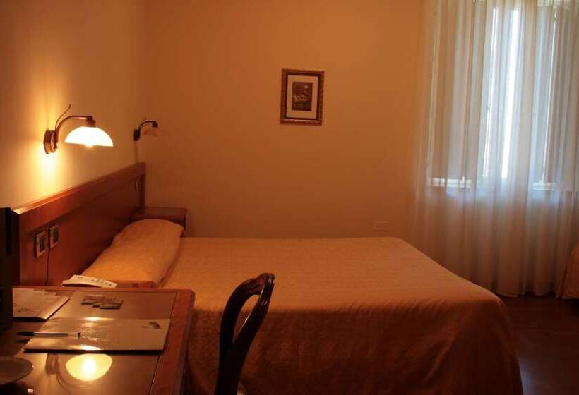 فندق Regis Resort & Wellness
