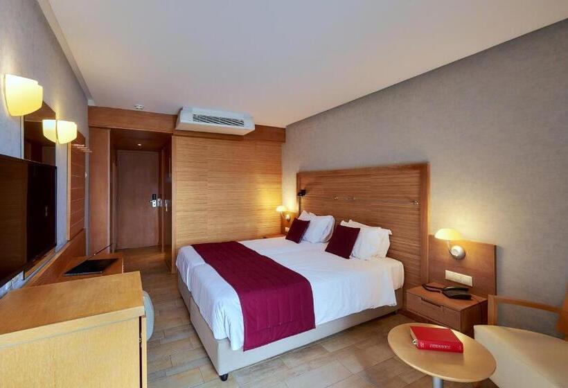 Fotos del hotel Sirens Beach & Village:  11