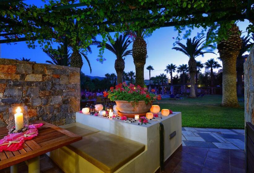 Fotos del hotel Sirens Beach & Village:  21