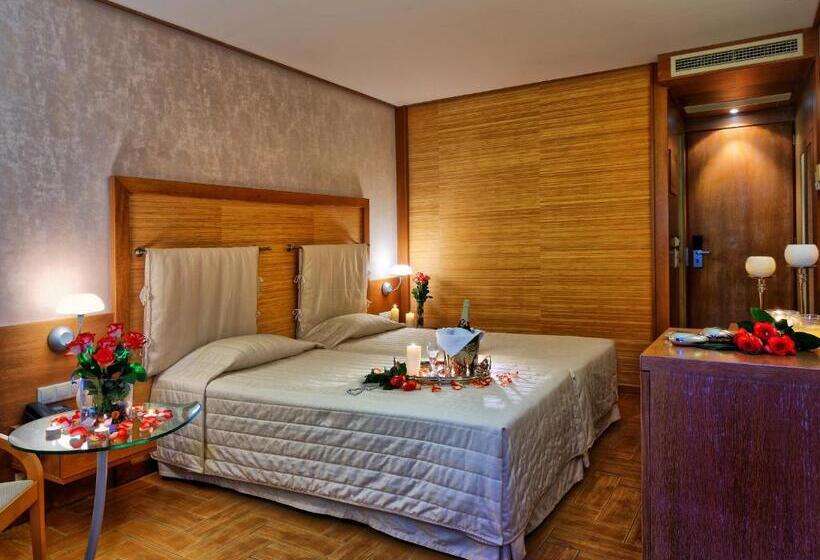 Fotos del hotel Sirens Beach & Village:  19
