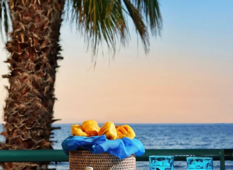 Fotos del hotel Sirens Beach & Village:  34