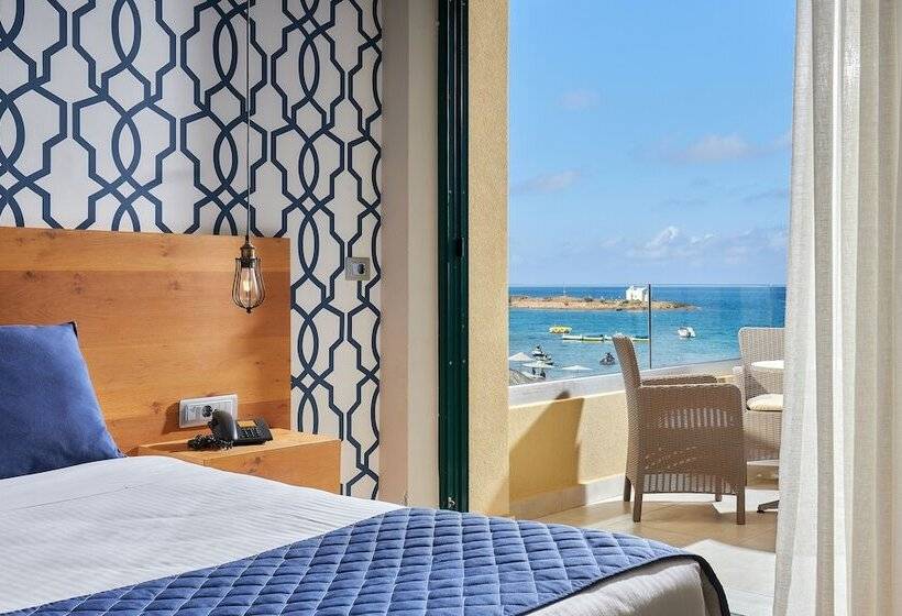 Fotos del hotel Sirens Beach & Village:  22