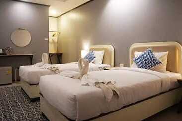 هتل The Moon Night Ao Nang