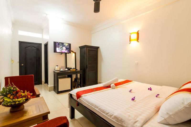 هتل The Unique Angkor Villa