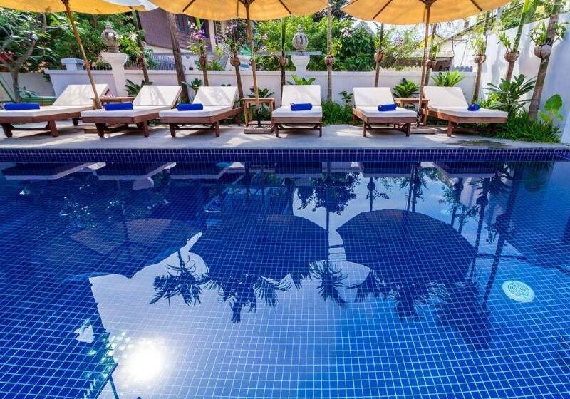 هتل The Unique Angkor Villa