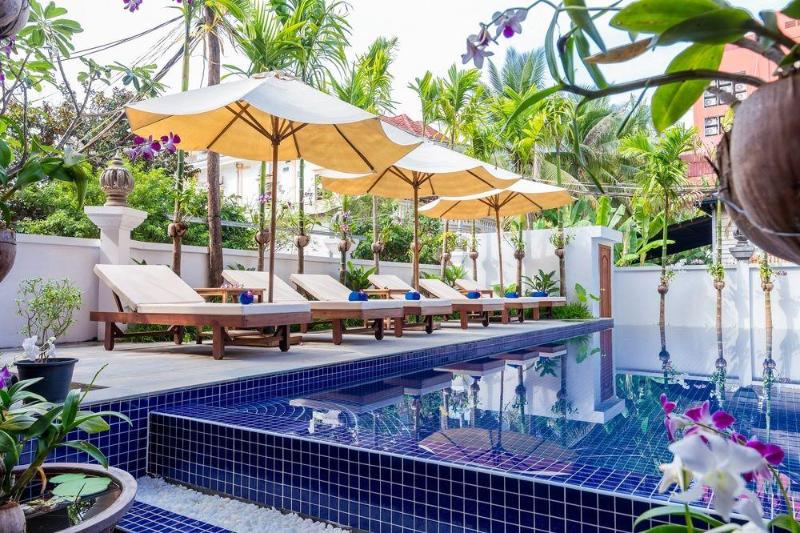 هتل The Unique Angkor Villa