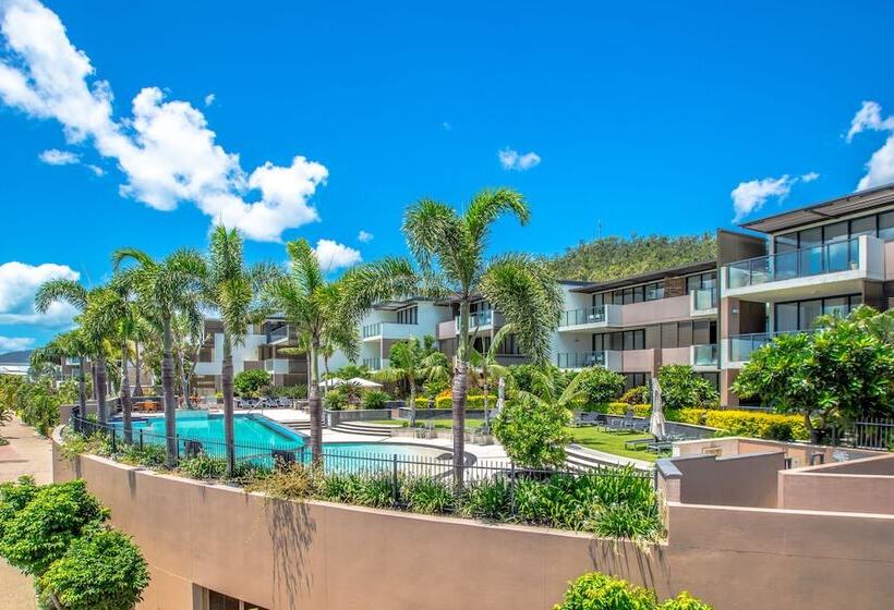 Mirage Whitsundays
