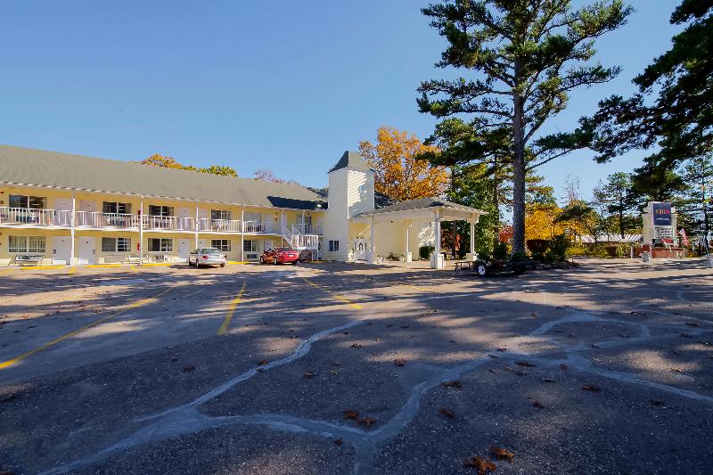 فندق على الطريق O Eureka Springs  Christ Of Ozark Area