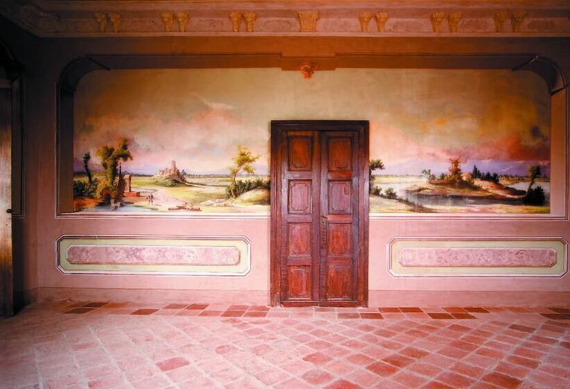 膳宿费 Castello Di Frassinello