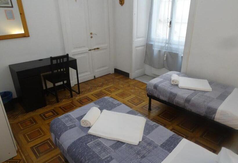 پانسیون Guesthouse La Briosa Nicole