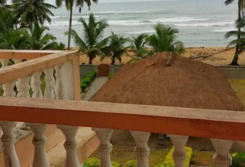 پانسیون Afiki Resort