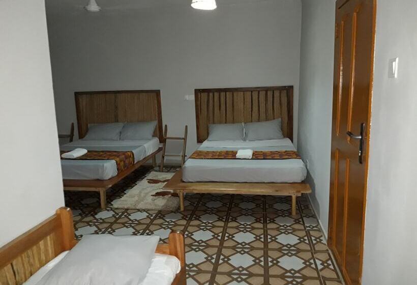 پانسیون Afiki Resort