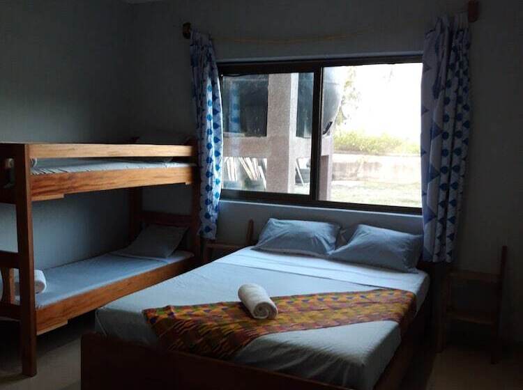 پانسیون Afiki Resort