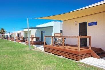 استراحتگاه Discovery Parks  Adelaide Beachfront