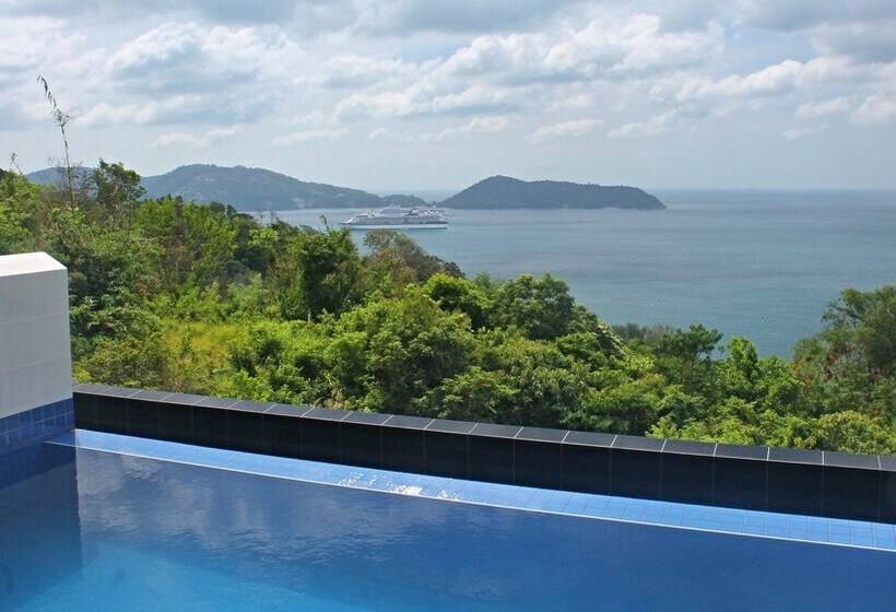 استراحتگاه Grand Bleu Ocean View Pool Suite