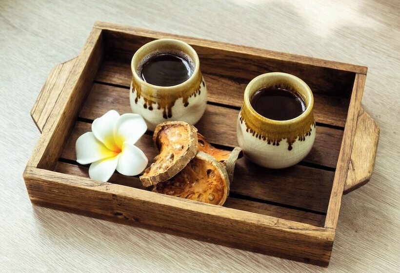 Sabai Sathorn Service Apartment