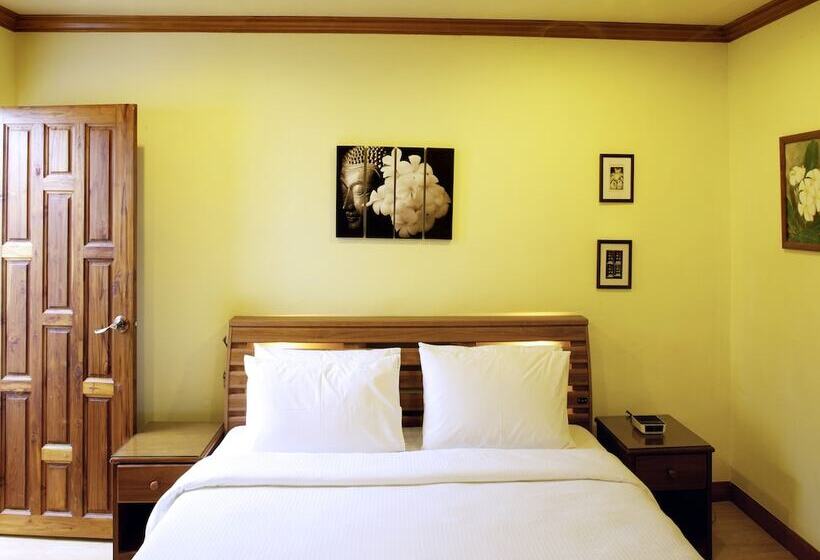 Thara Bayview Villa