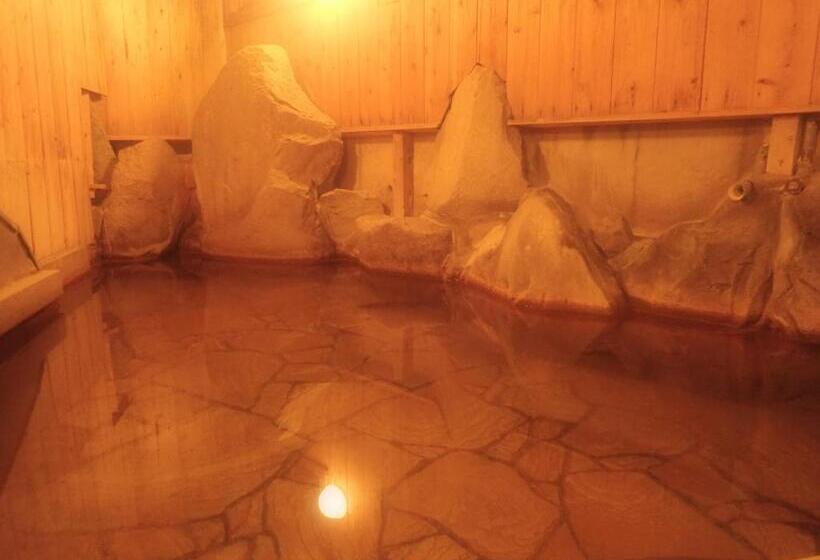 Yufuin Country Road Youth Hostel