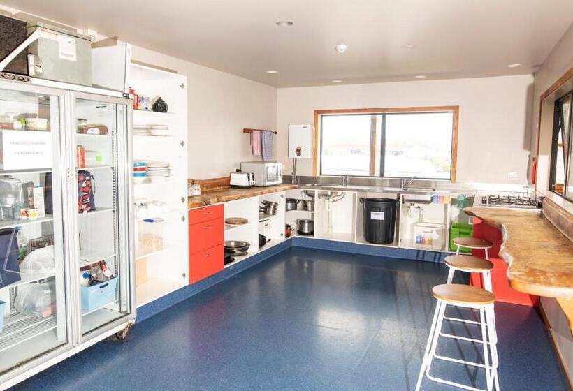 هاستل Dusky Lodge