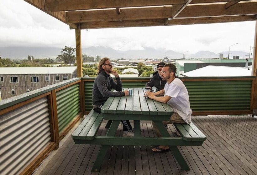 هاستل Dusky Lodge