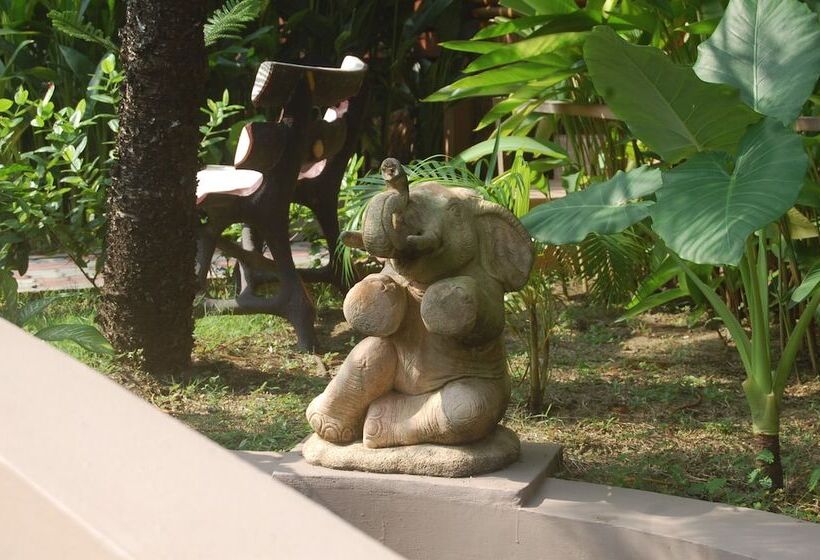 Baan Sukreep Resort