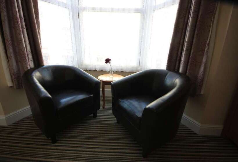 مبيت وإفطار The Strathmore