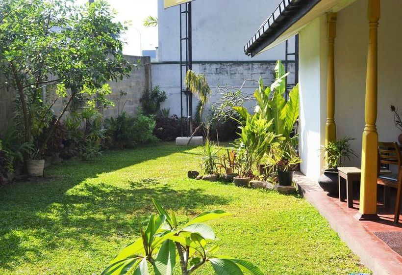 تختخواب و صبحانه Villa 34