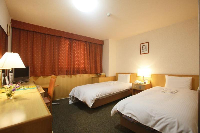 Fotos del hotel Central  Sasebo:  4