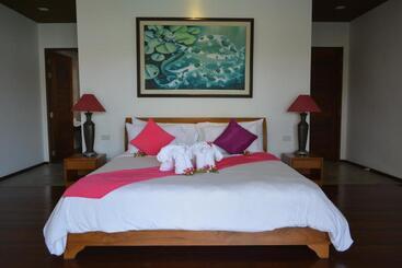 هتل Farmers Villa