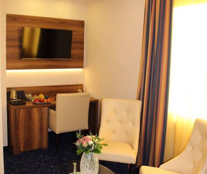 Fotos del hotel Grand  Empire:  16