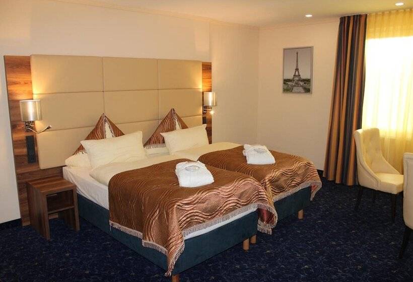 Fotos del hotel Grand  Empire:  5